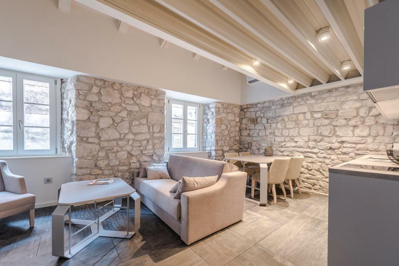 Alma Lofts Apartment Zadar Ngoại thất bức ảnh