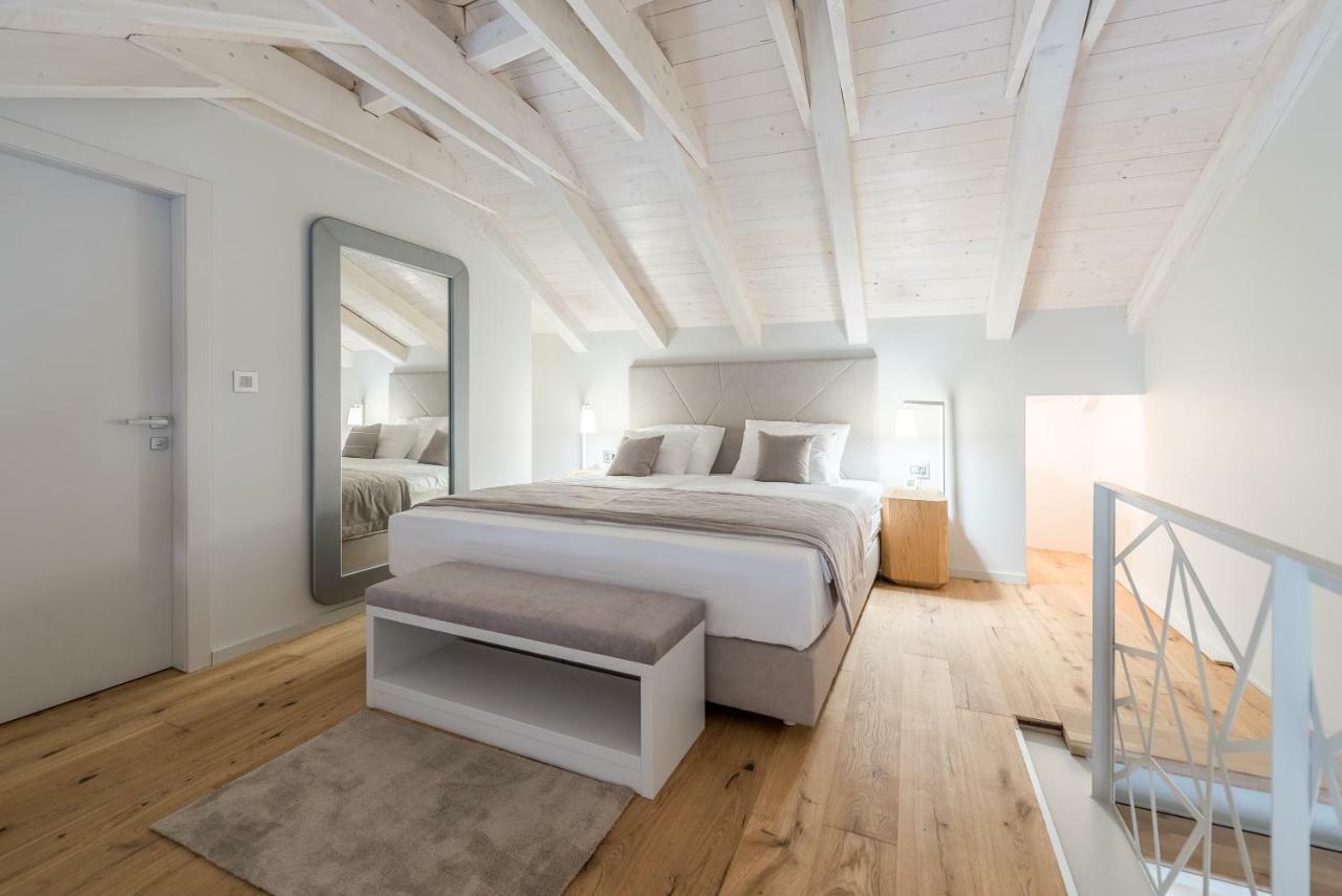 Alma Lofts Apartment Zadar Ngoại thất bức ảnh
